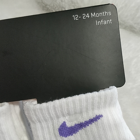 Girls Infant socks (NIKE) 12-24 months - Picture 4 of 4